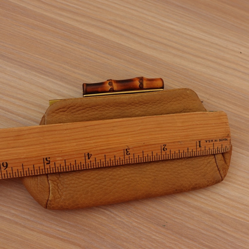 Vintage GUCCI Coin Purse Tan Bamboo Clasp Italian Pebbled Leather Wallet Pouch - Picture 5 of 14